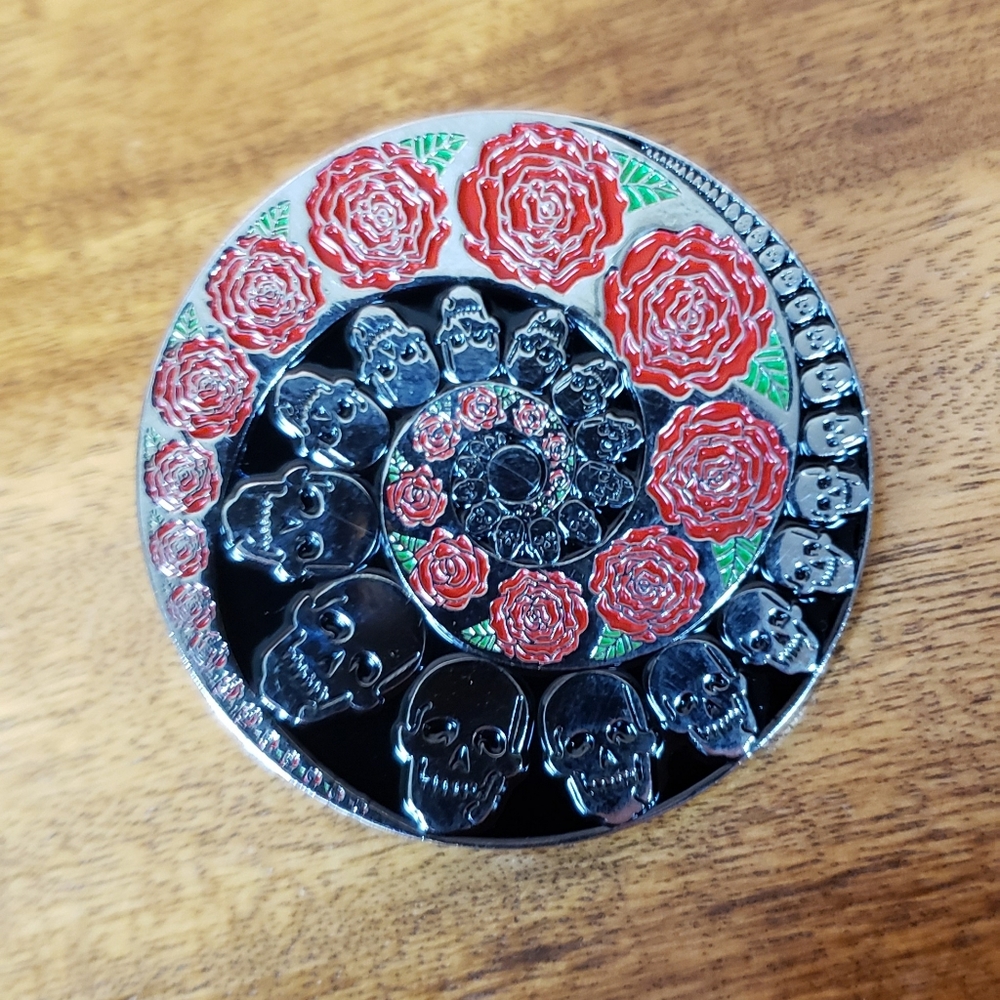 🌟SOLD!🌟Vintage '89 Grateful Dead Pin - Picture 4 of 4